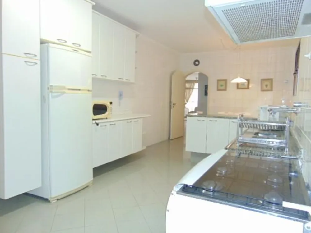 Apartamento, 3 quartos, 210 m² - Foto 13