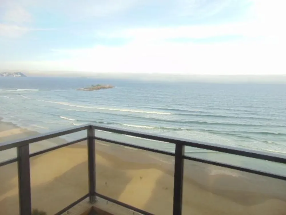 Apartamento, 3 quartos, 210 m² - Foto 2