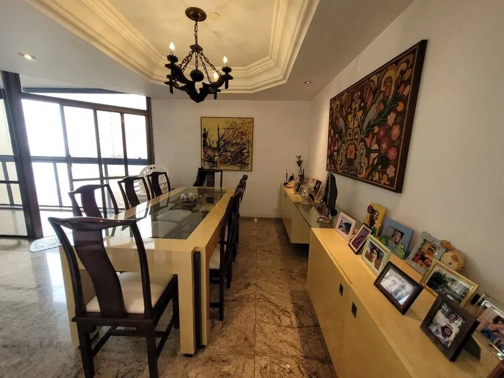Apartamento, 4 quartos, 216 m² - Foto 1