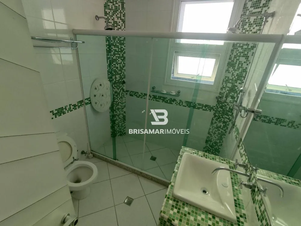 Apartamento, 3 quartos, 220 m² - Foto 1