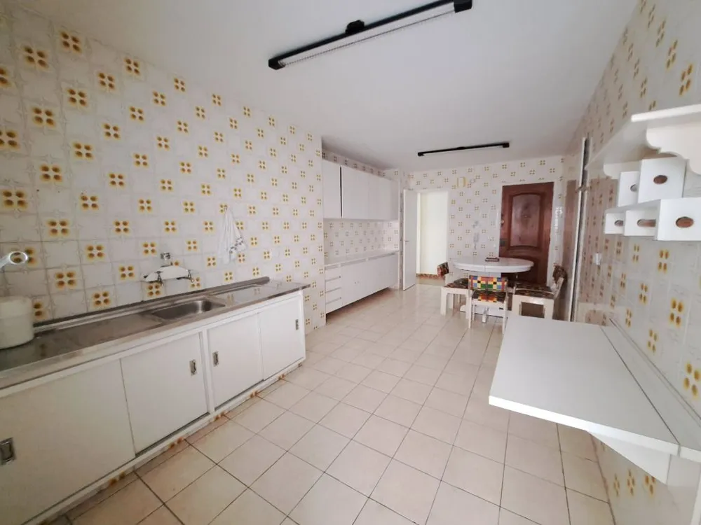 Apartamento, 3 quartos, 140 m² - Foto 12