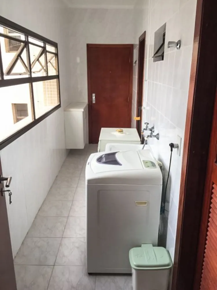 Apartamento, 3 quartos, 205 m² - Foto 13