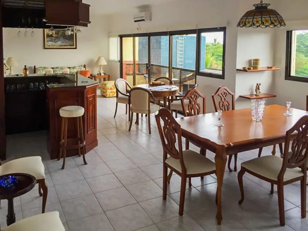Apartamento, 3 quartos, 205 m² - Foto 1