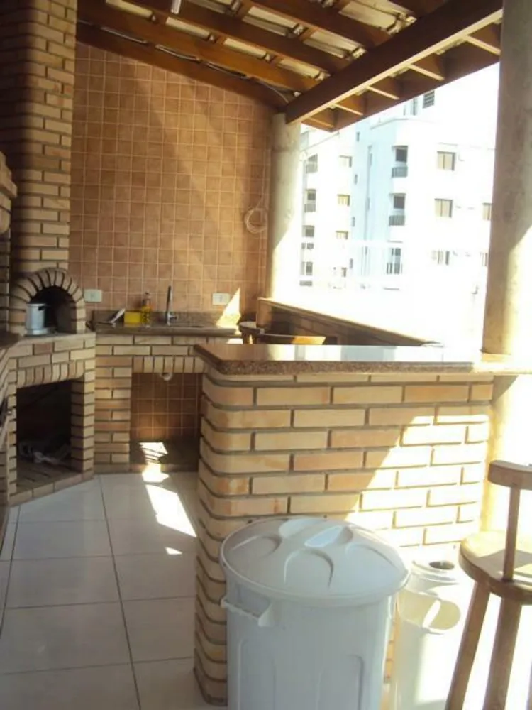 Cobertura, 3 quartos, 201 m² - Foto 2