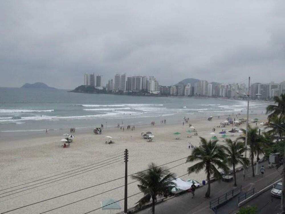 Apartamento à venda com 4 quartos, 218m² - Foto 1