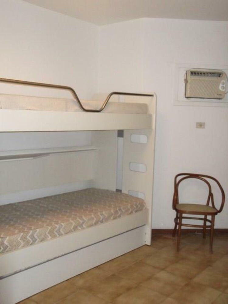 Apartamento à venda com 4 quartos, 218m² - Foto 10