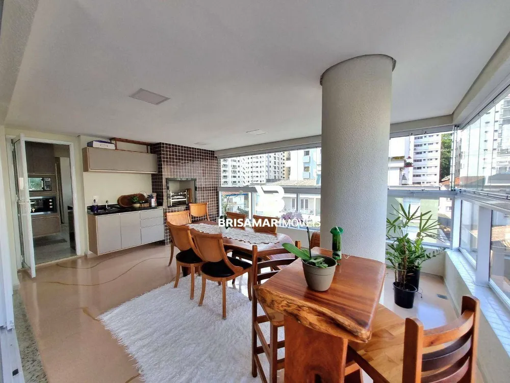 Apartamento, 3 quartos, 142 m² - Foto 2