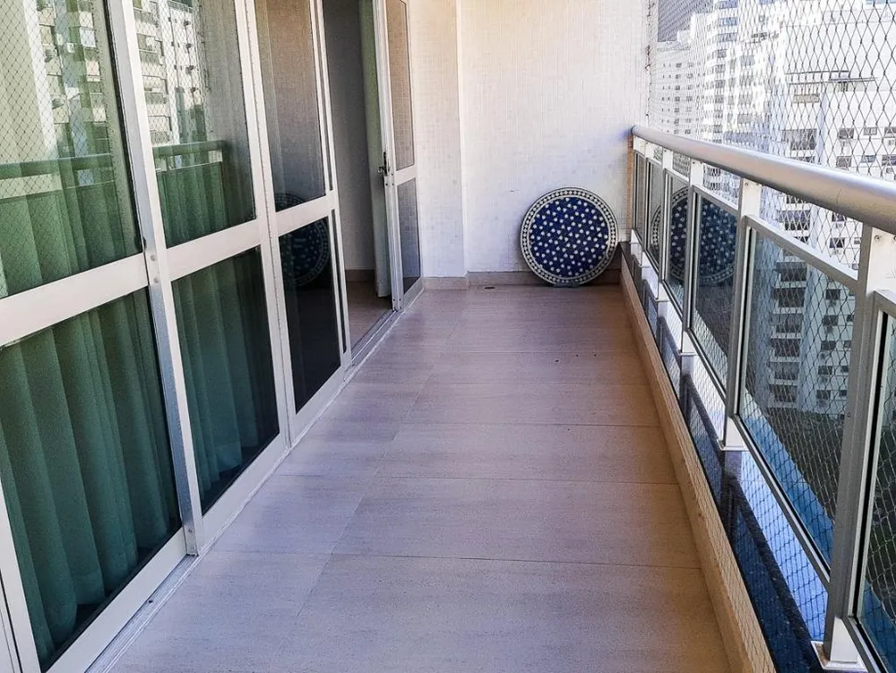 Apartamento, 3 quartos, 140 m² - Foto 4