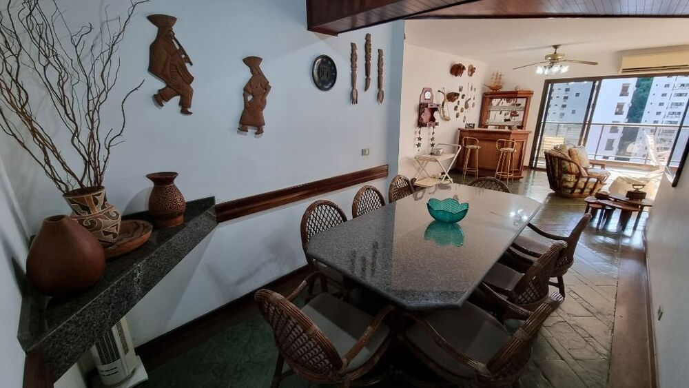 Apartamento à venda com 3 quartos, 140m² - Foto 3