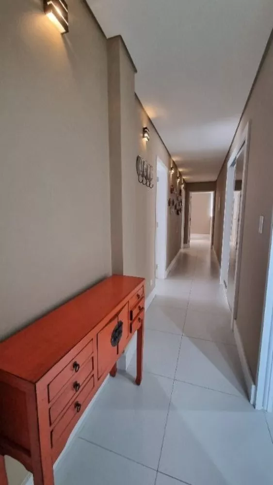 Apartamento à venda com 4 quartos, 190m² - Foto 16