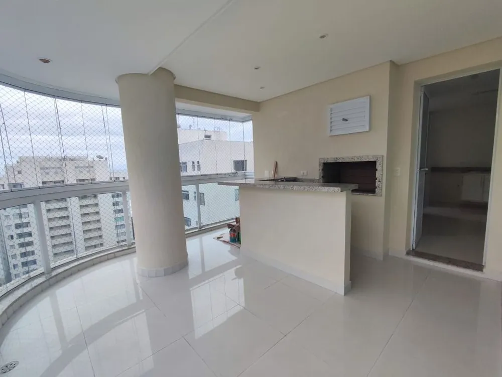 Apartamento, 3 quartos, 175 m² - Foto 1