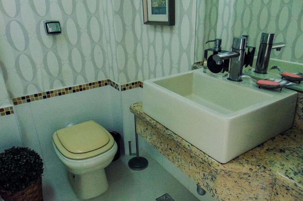Apartamento para alugar com 3 quartos, 170m² - Foto 2