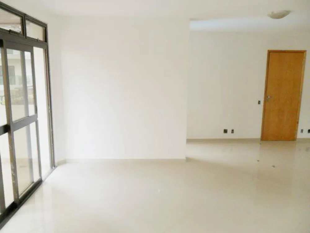 Apartamento, 3 quartos, 145 m² - Foto 1