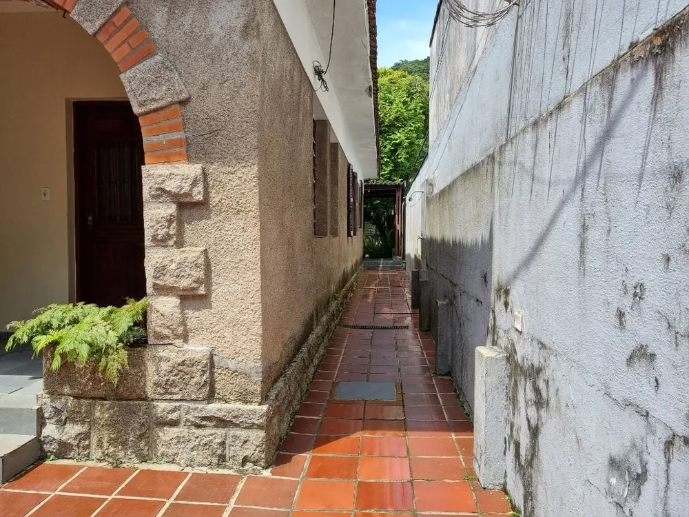 Casa, 4 quartos, 300 m² - Foto 3