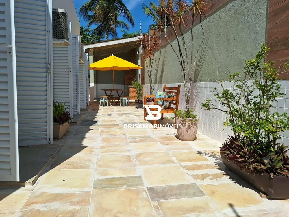 Casa, 3 quartos, 214 m² - Foto 1