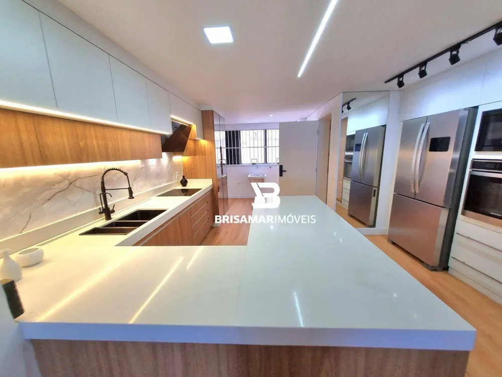 Apartamento, 3 quartos, 184 m² - Foto 2