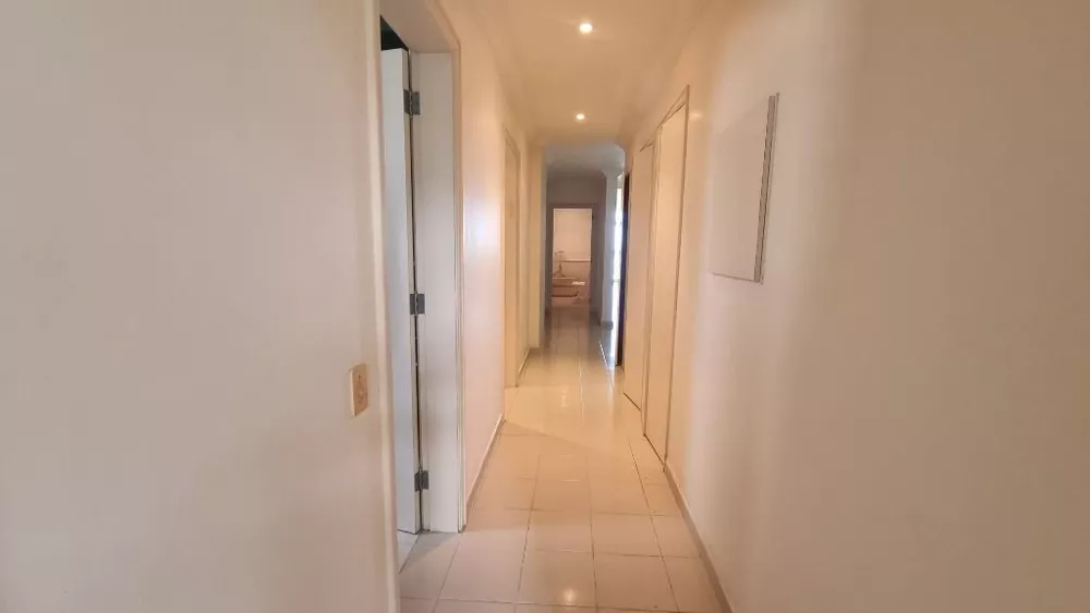 Apartamento à venda com 3 quartos, 194m² - Foto 7