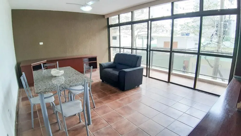 Apartamento, 3 quartos, 190 m² - Foto 2