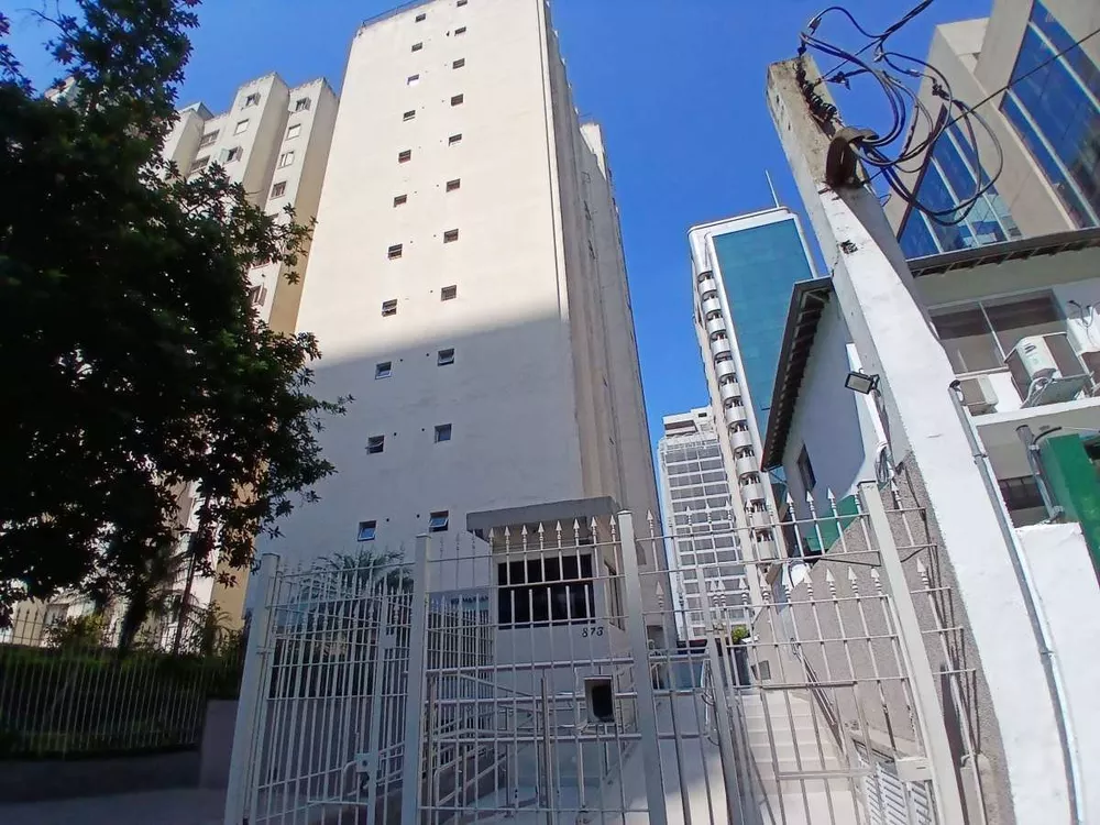 Apartamento, 2 quartos, 70 m² - Foto 2