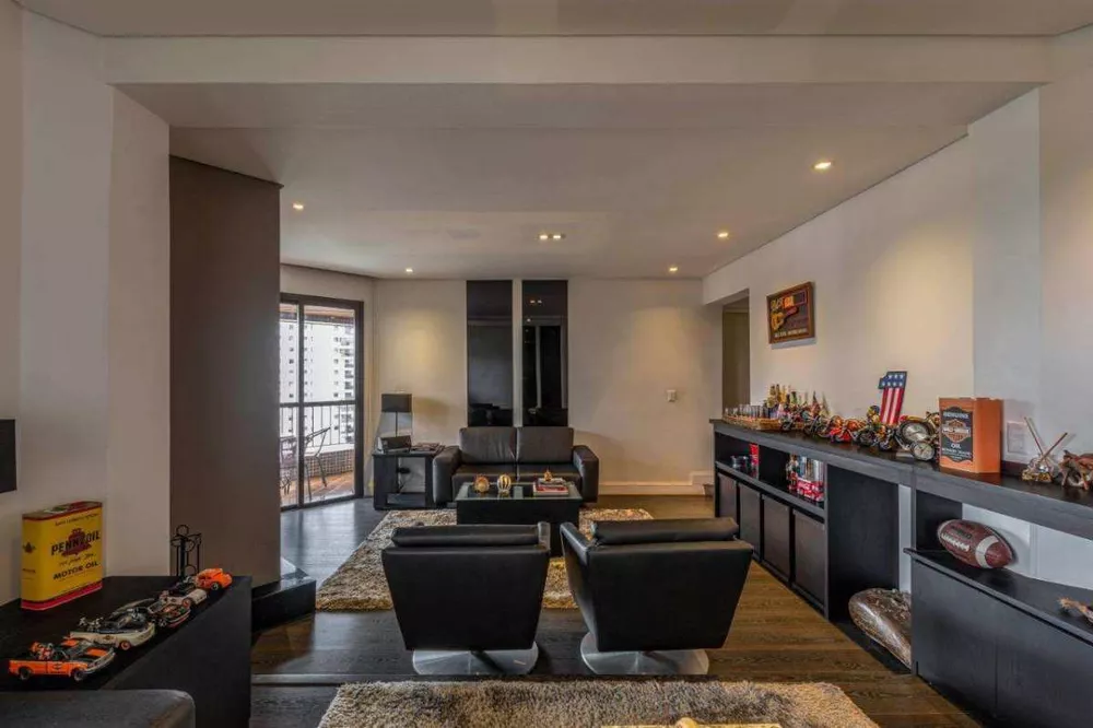 Apartamento, 3 quartos, 160 m² - Foto 1