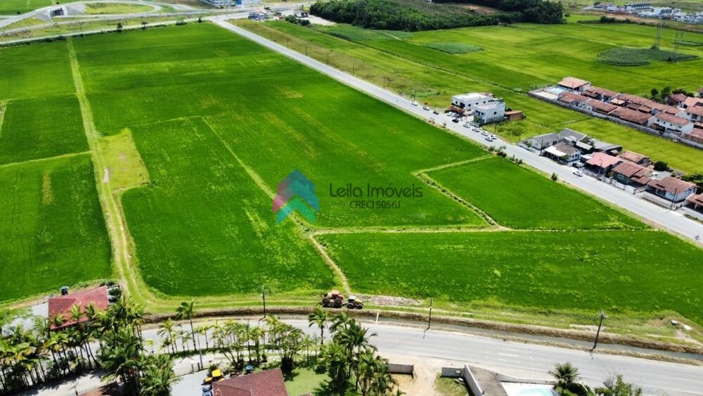 Terreno à venda, 76 - Foto 1