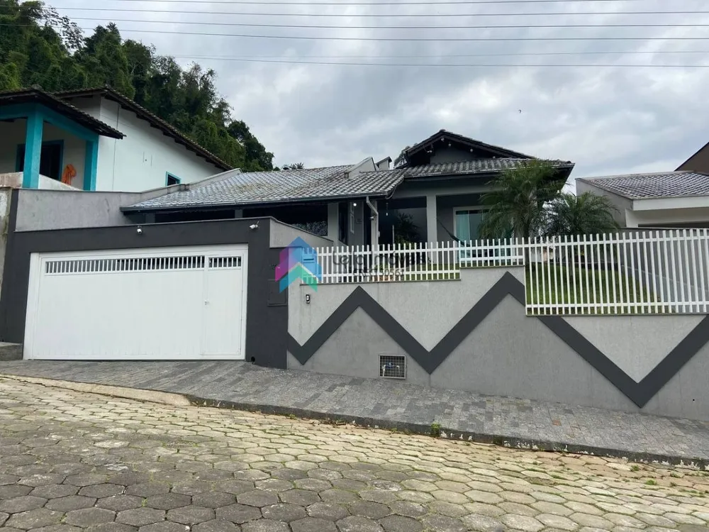 Casa, 2 quartos, 192 m² - Foto 1