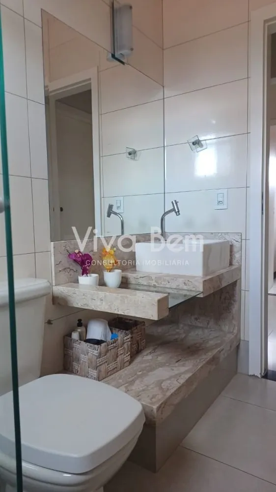 Casa, 5 quartos, 200 m² - Foto 1