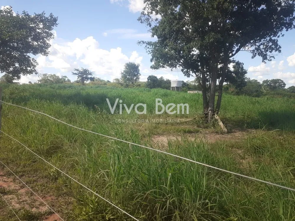 Chácara, 2 quartos, 2700 m² - Foto 1