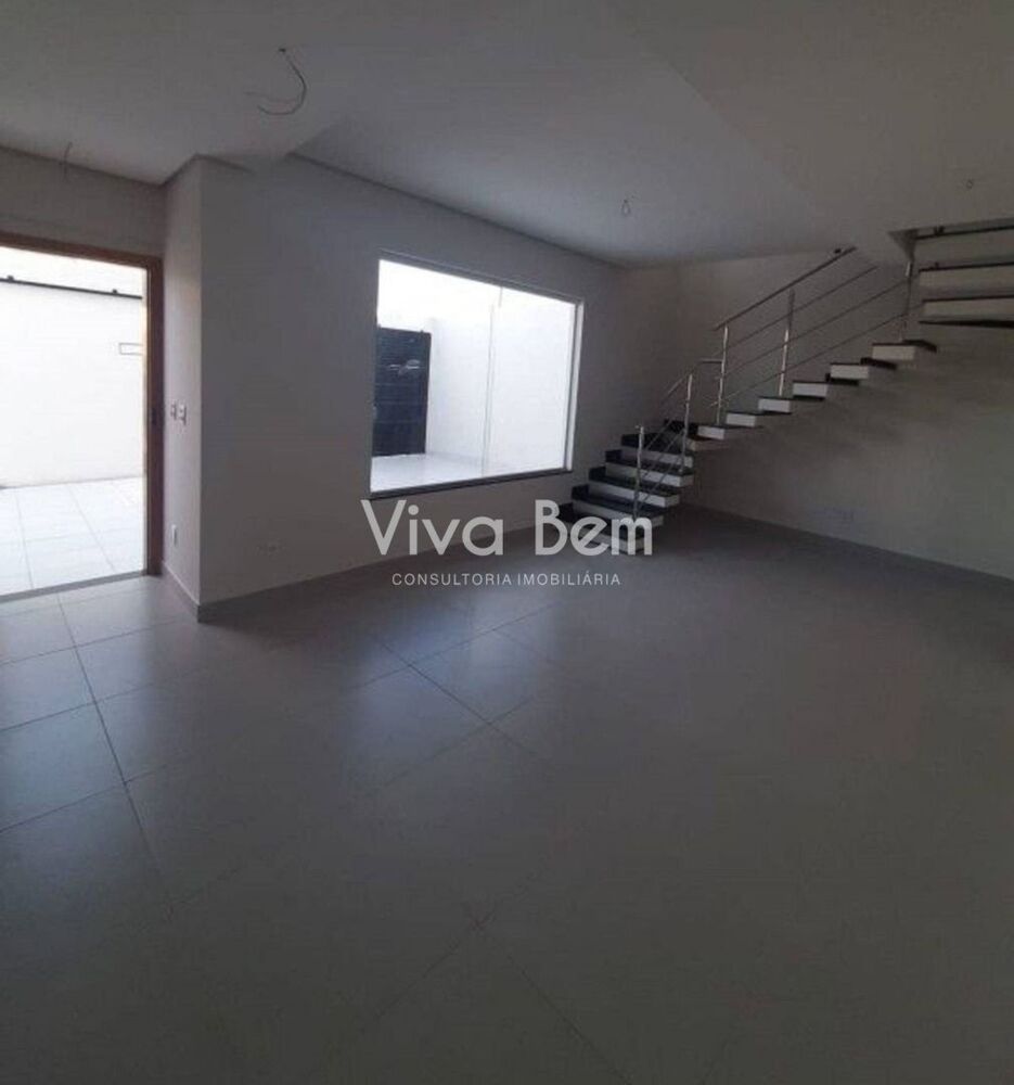 Casa, 3 quartos, 109 m² - Foto 2
