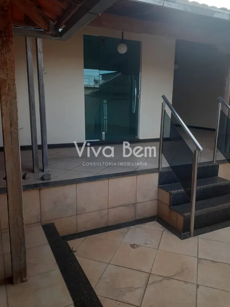 Casa, 5 quartos, 200 m² - Foto 1
