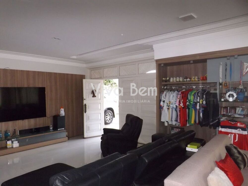Casa, 4 quartos, 1800 m² - Foto 11
