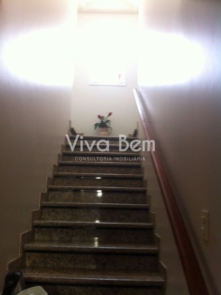 Casa, 4 quartos, 360 m² - Foto 4