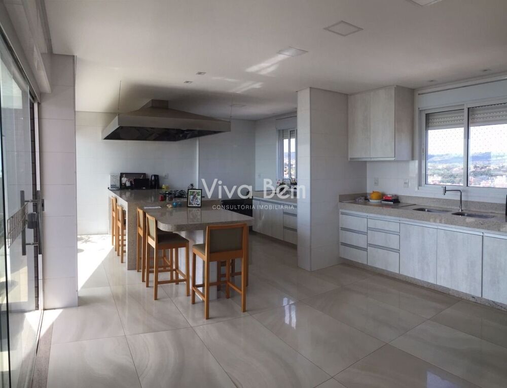 Cobertura à venda com 3 quartos, 249m² - Foto 1
