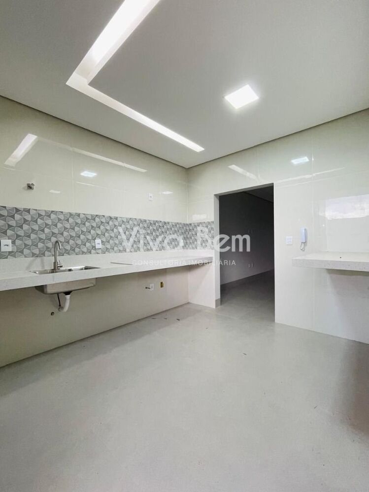 Casa, 3 quartos, 200 m² - Foto 2