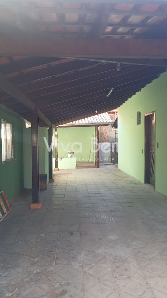 Casa à venda com 5 quartos, 340m² - Foto 2