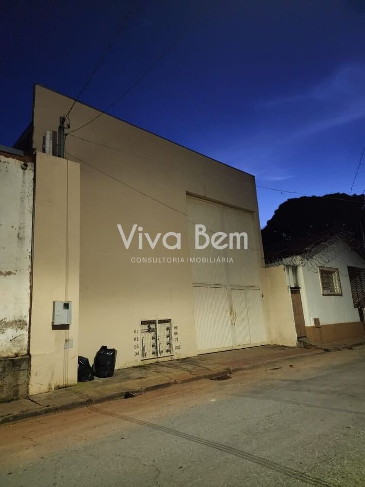 Loja-Salão, 237 m² - Foto 1