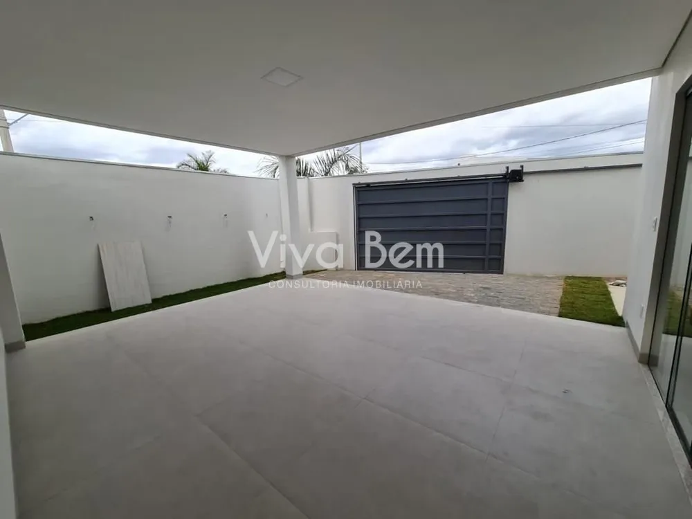 Casa, 4 quartos, 229 m² - Foto 1