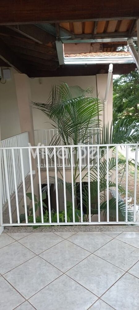 Casa à venda com 5 quartos, 270 - Foto 1