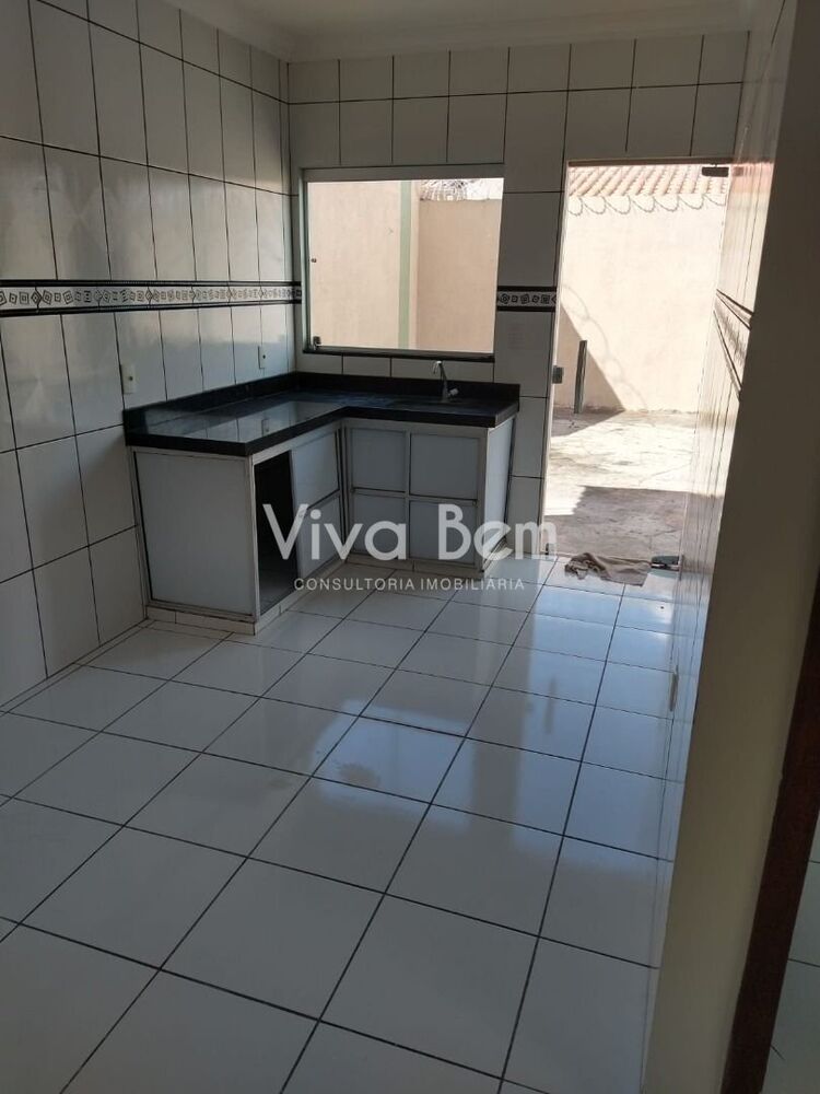 Casa à venda com 3 quartos, 63m² - Foto 4