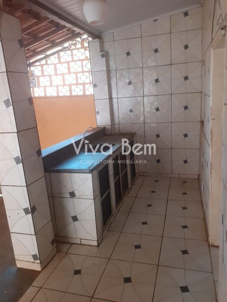 Apartamento à venda com 5 quartos, 200m² - Foto 4