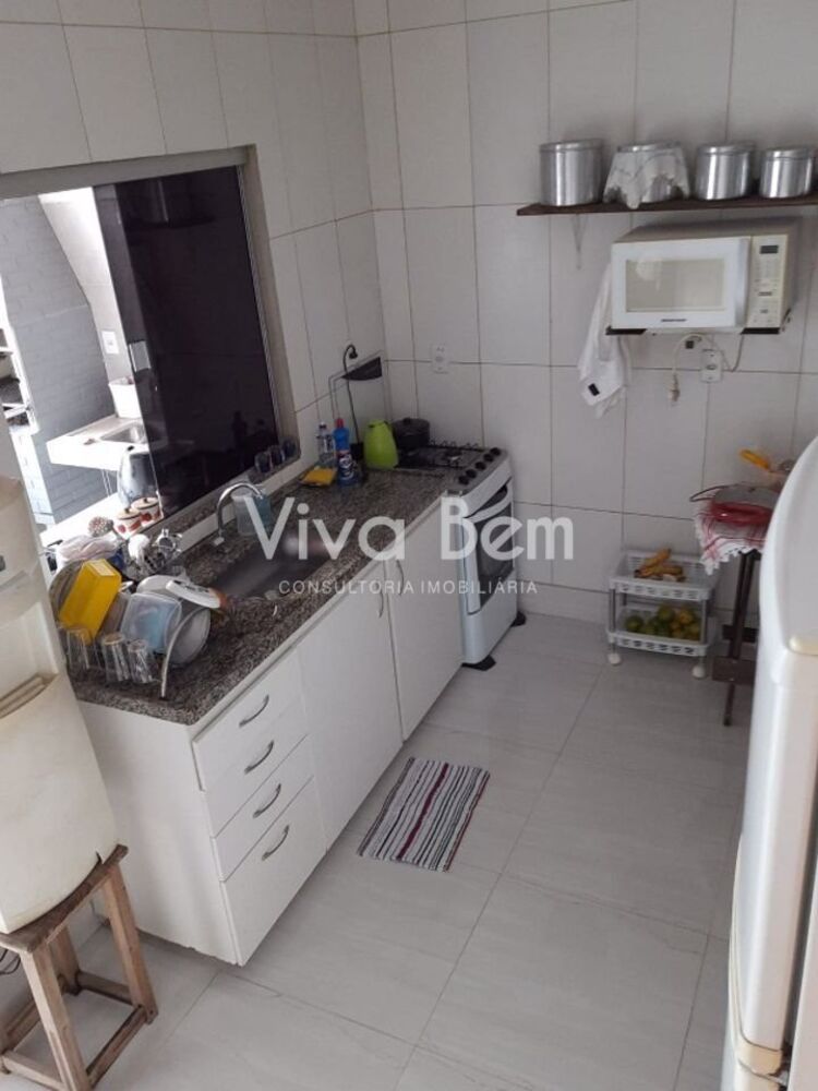 Casa à venda com 2 quartos, 120m² - Foto 10