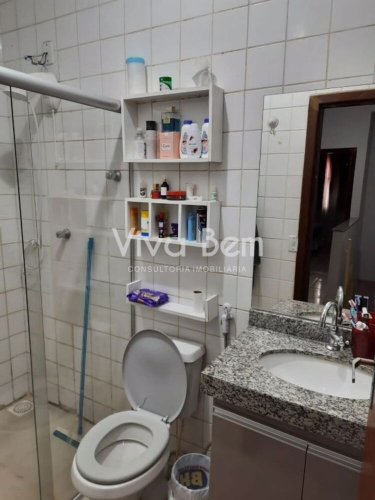 Casa à venda com 2 quartos, 120m² - Foto 6