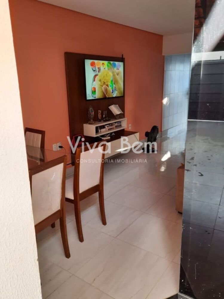 Casa à venda com 2 quartos, 120m² - Foto 4