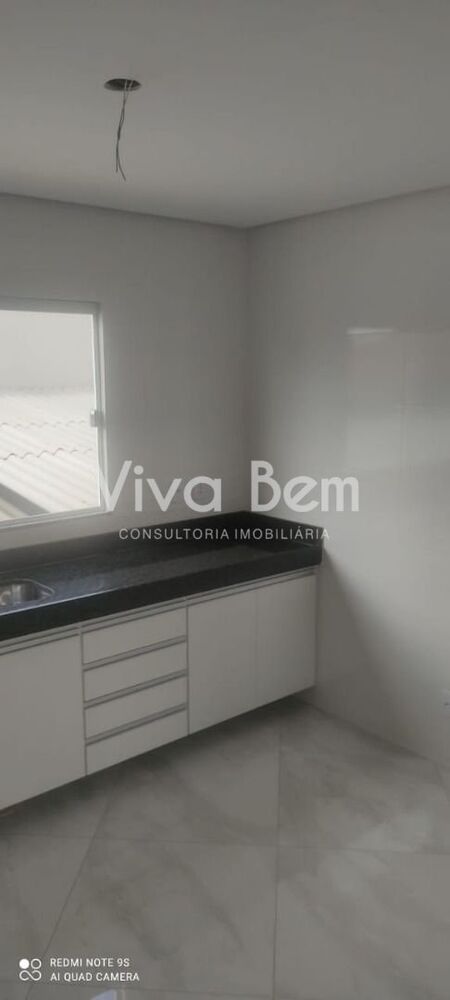 Apartamento à venda com 3 quartos, 110m² - Foto 1