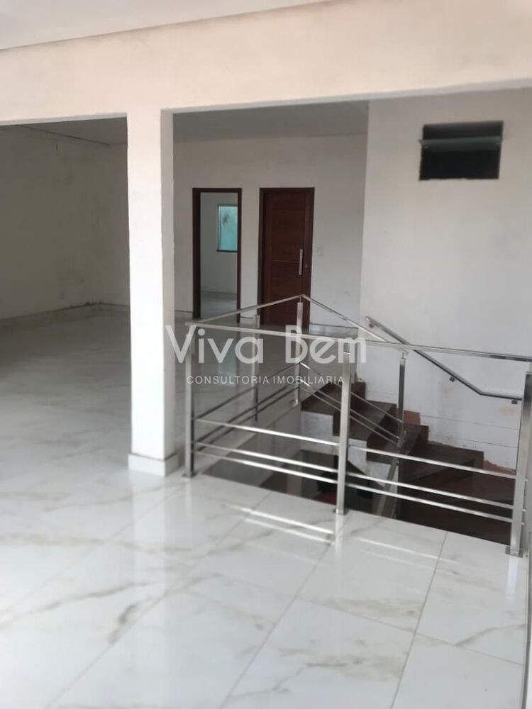 Casa, 4 quartos, 162 m² - Foto 1