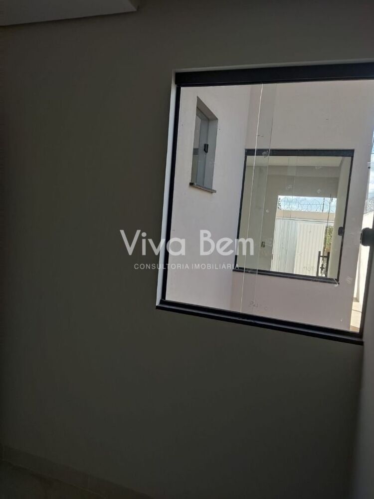 Casa à venda com 3 quartos, 55m² - Foto 11