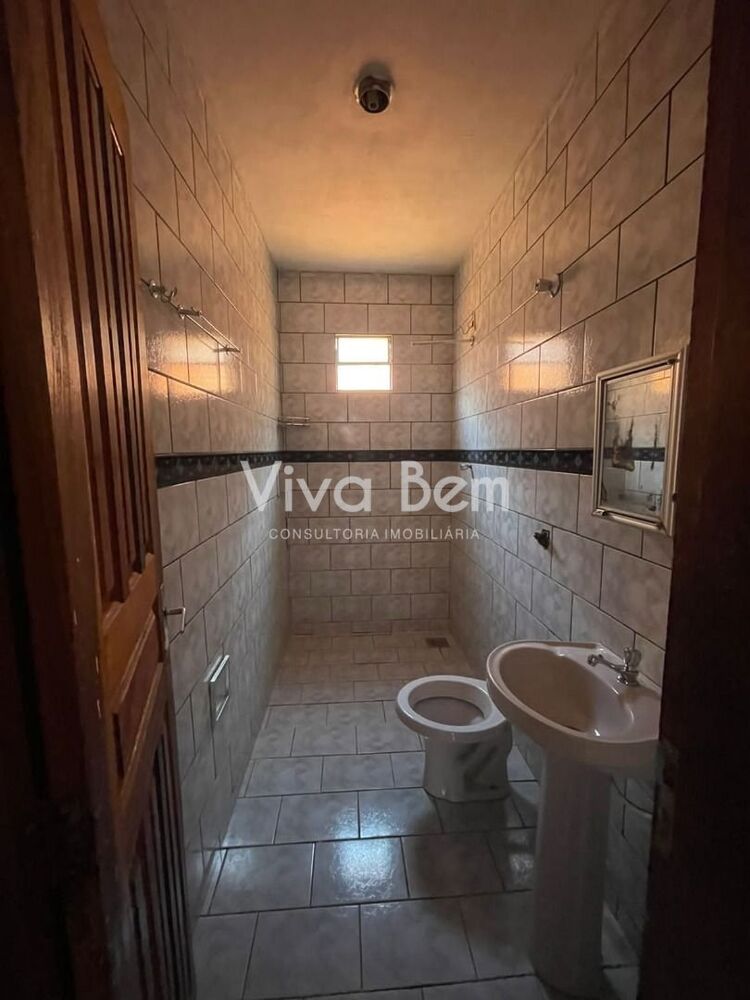Casa à venda com 3 quartos, 80m² - Foto 14