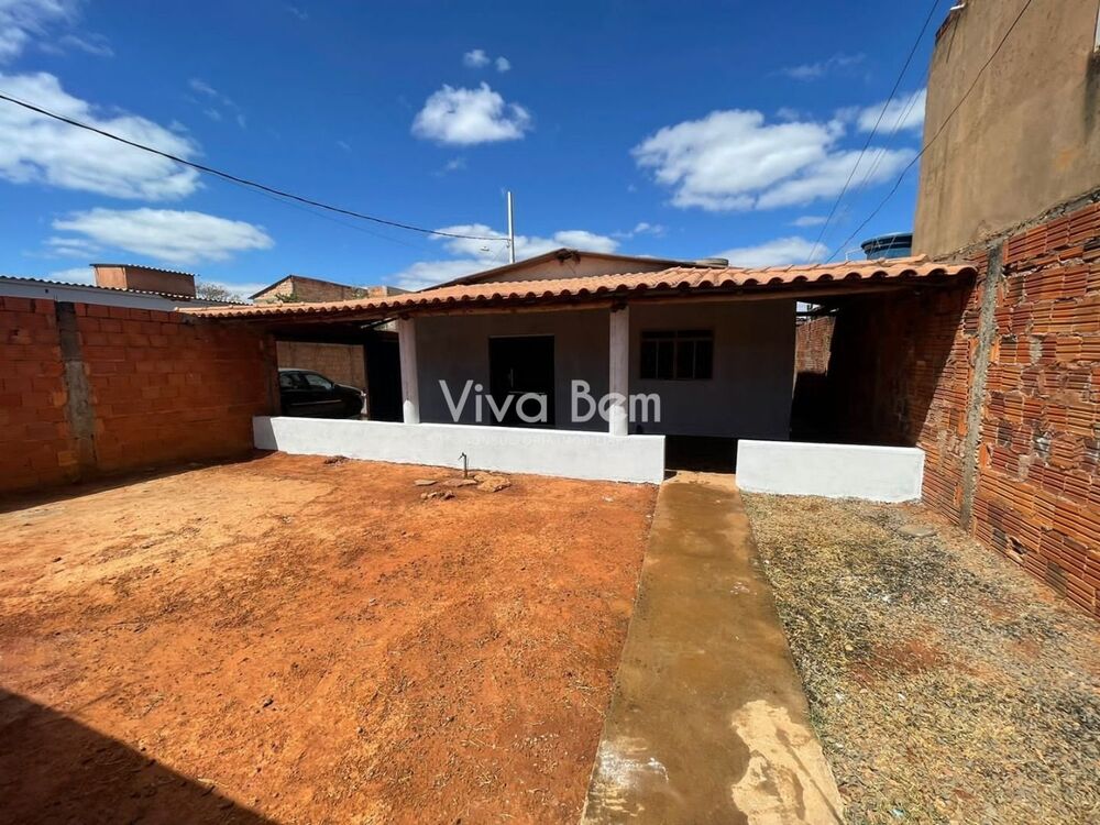 Casa à venda com 3 quartos, 80m² - Foto 3