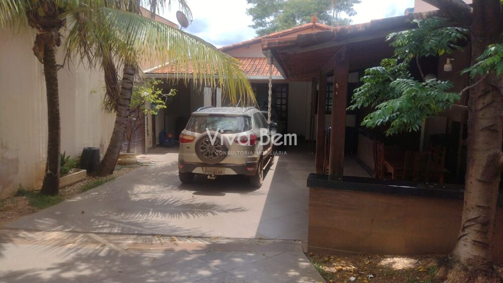 Casa para alugar com 3 quartos, 331 - Foto 1