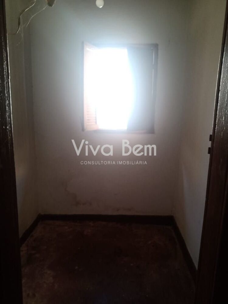 Casa à venda com 2 quartos, 90m² - Foto 4